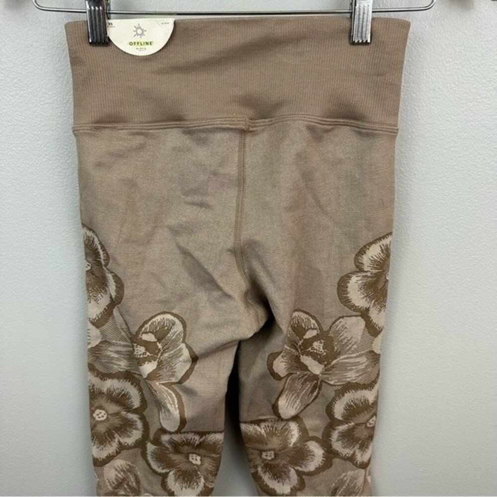 Offline By Aerie Tan Floral Hi-Rise 7/8 Legging NWT Size XS Athletic Gym Workout - Picture 13 of 16